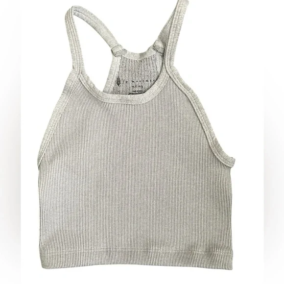 FREE PEOPLE Movement happiness Runs crop tanks size M/L  set of two Grey/White - Picture 4 of 14
